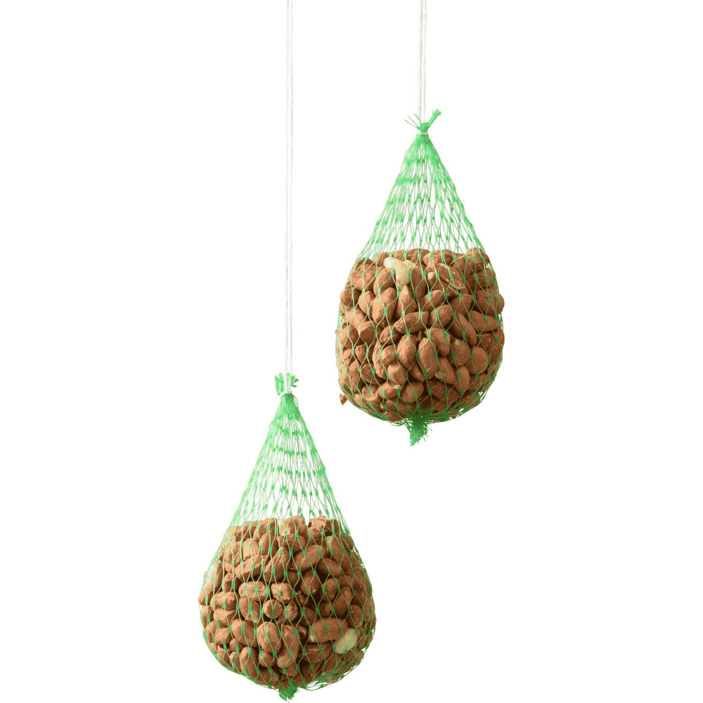 Sachets de noix pour les oiseaux sauvages et les écureuils