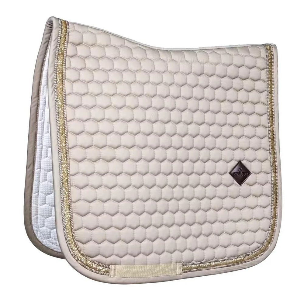Chabraque à rubans brillants Dressage