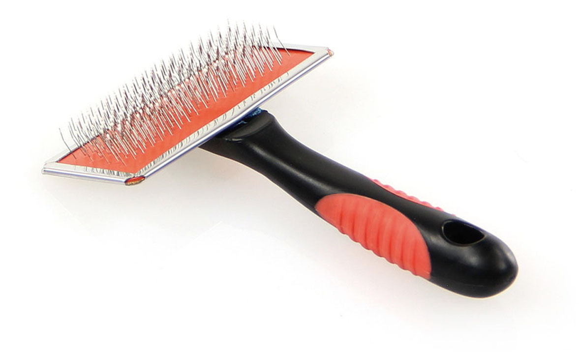 Soft plucking brush with stainless steel head