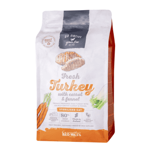 Adult Sterilized Cat with Fresh Turkey Dry Food