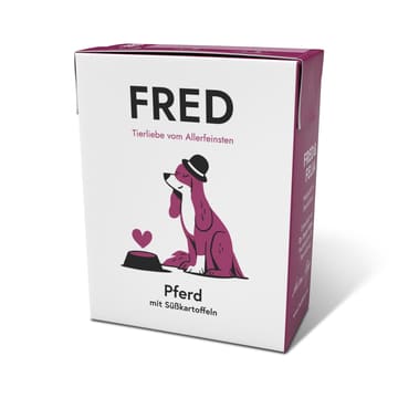 FRED Pferd mit Süsskartoffeln