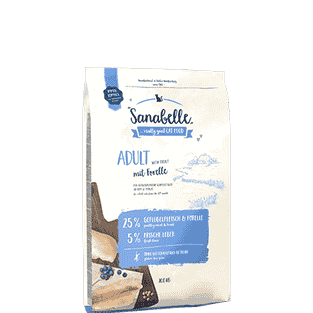 Adult mit Forelle