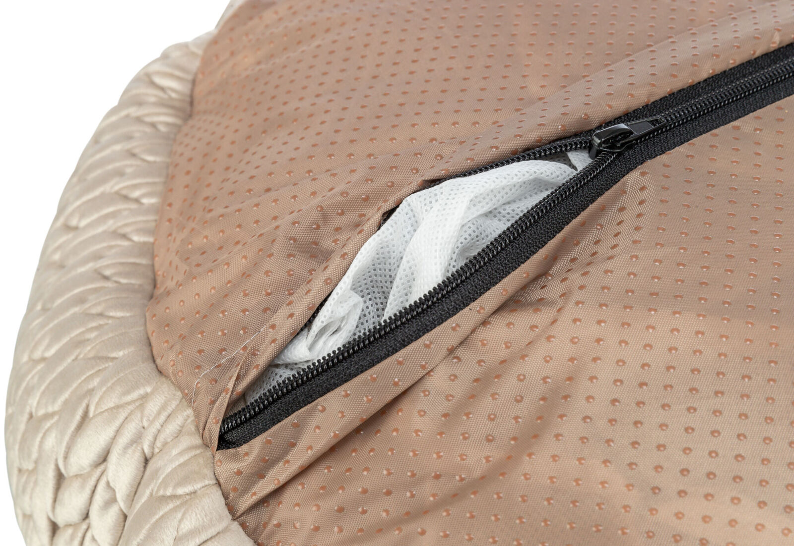 Livia round bed