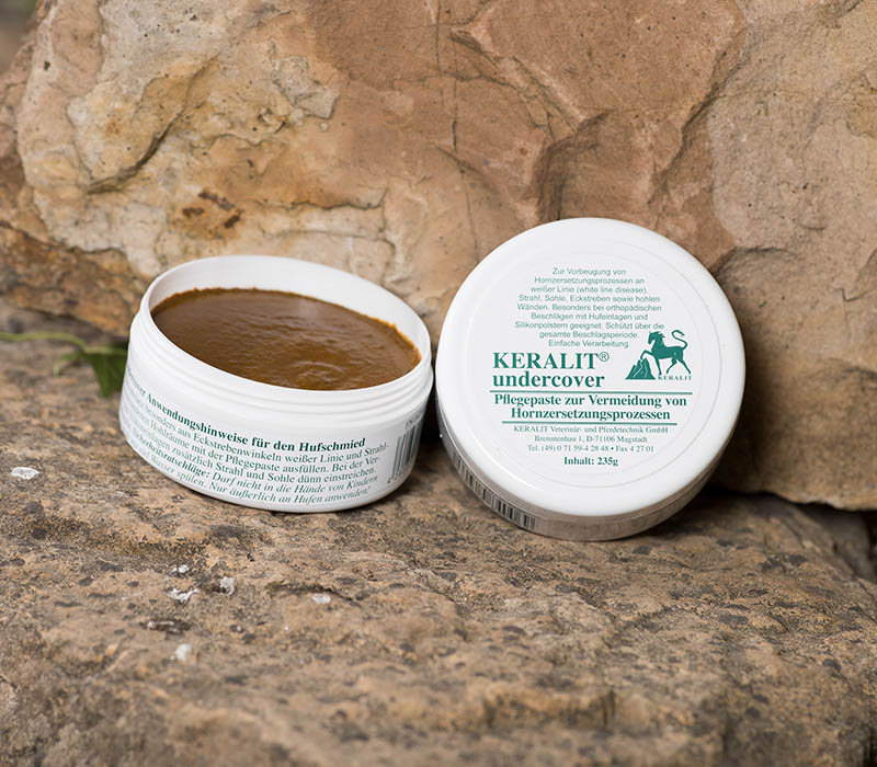 Undercover Hoof Care Paste