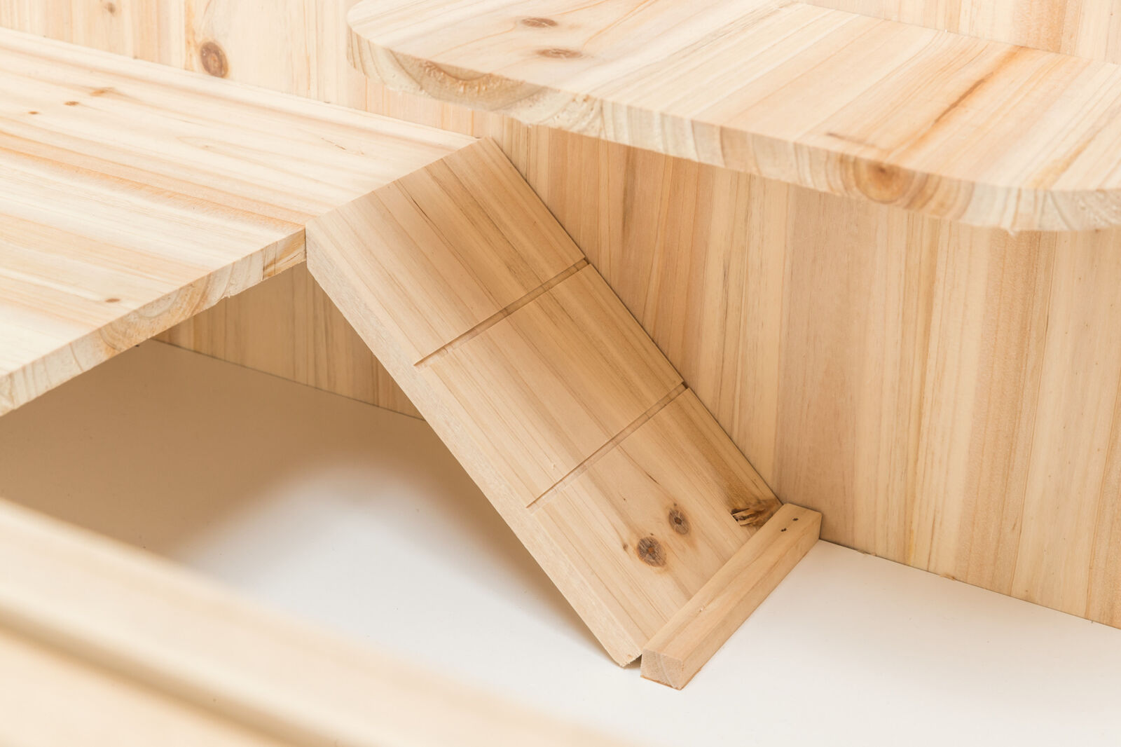 Mice wooden enclosure