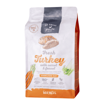 Adult Sterilized Cat with Fresh Turkey Dry Food