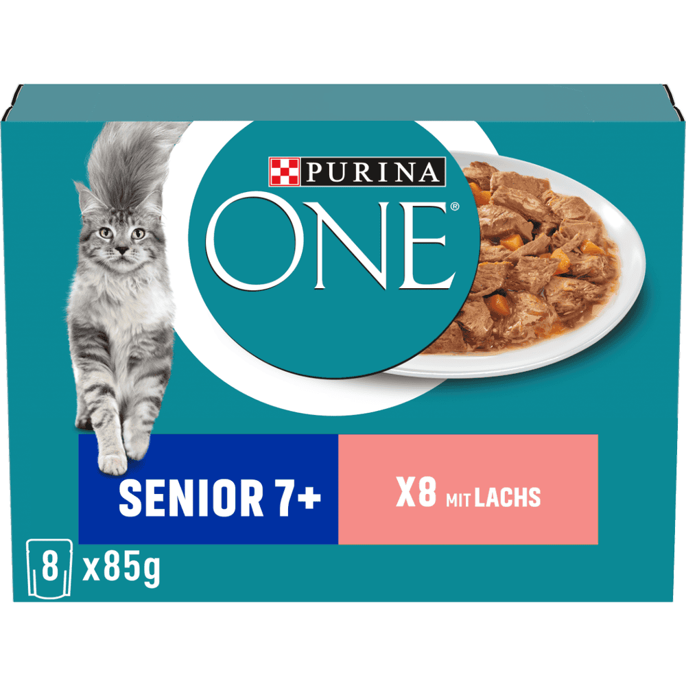 Senior with salmon and carrots - fresh pouches