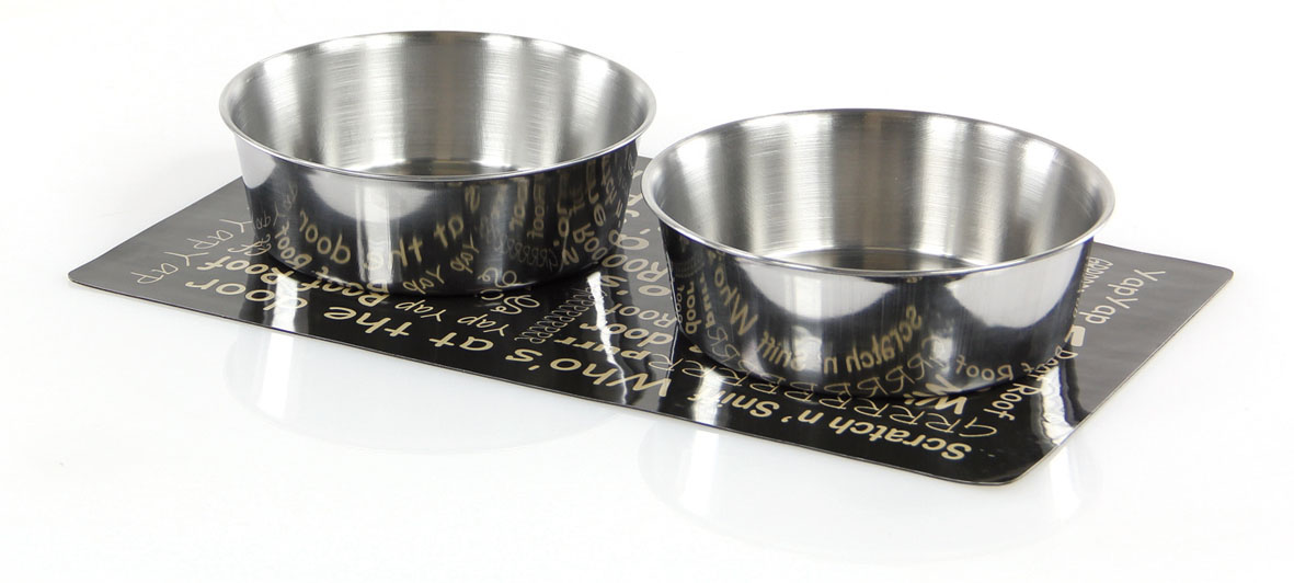 swisspet Magnetmatte Woof mit 2 Näpfen, schwarz, ø = 16 / 47 x 28cm