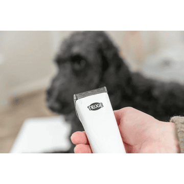 TR1600 rechargeable battery clipper