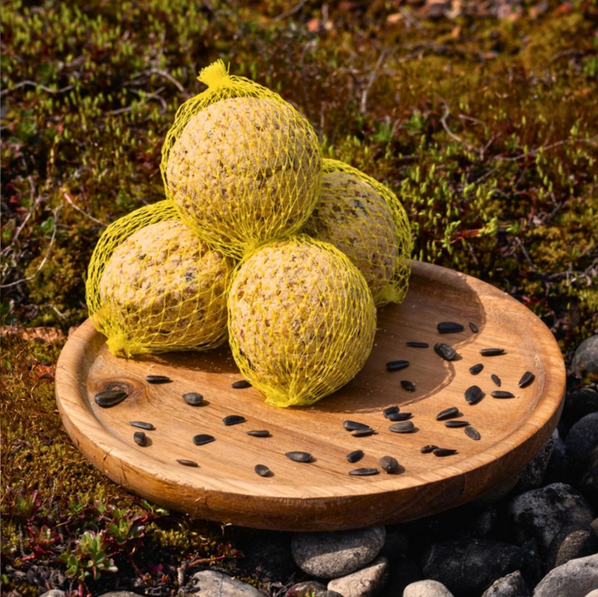 Tit dumpling with net