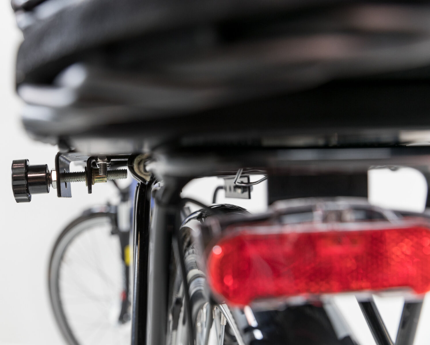 Fahrradkorb mit Gitter