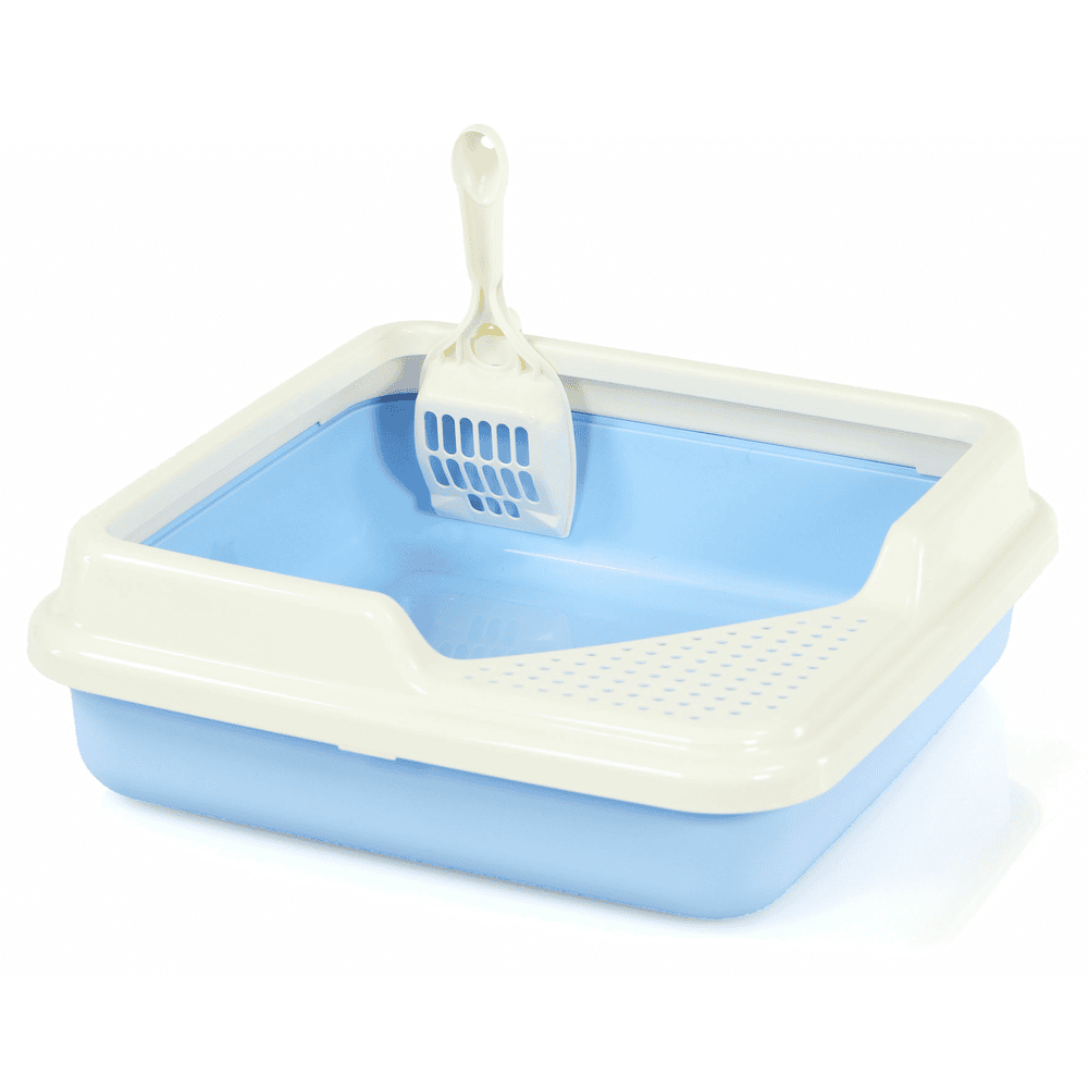Shorty litter box with scoop