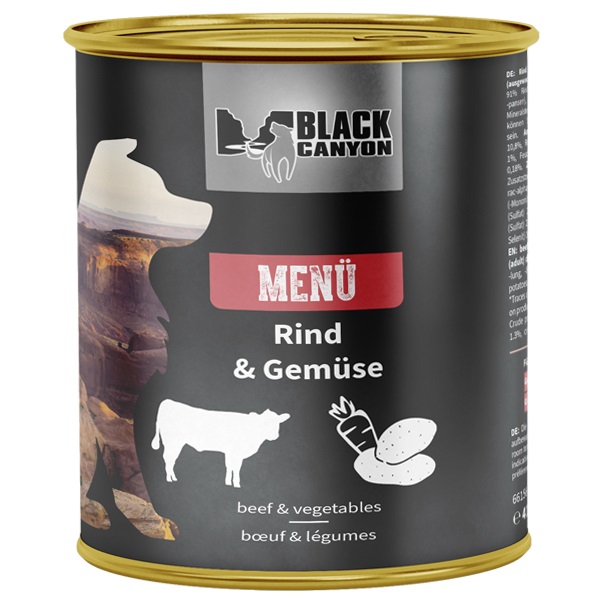 Dog menu with beef &amp; vegetables