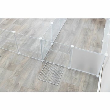 Indoor free-range enclosure metal/plastic